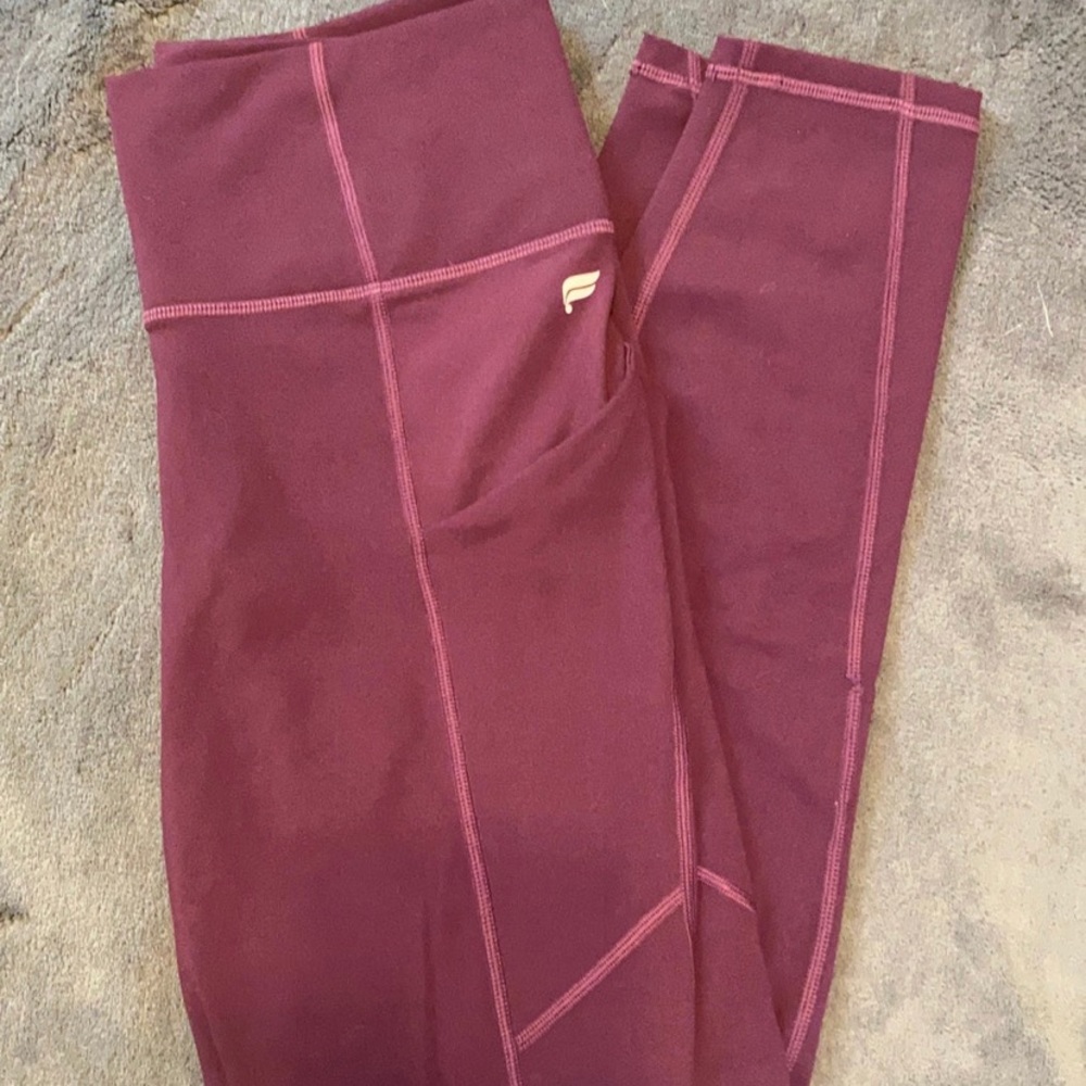 Fabletics Oasis 7/8 Leggings